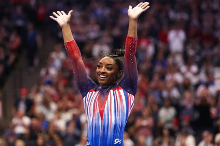 What is Simone Biles favorite food?